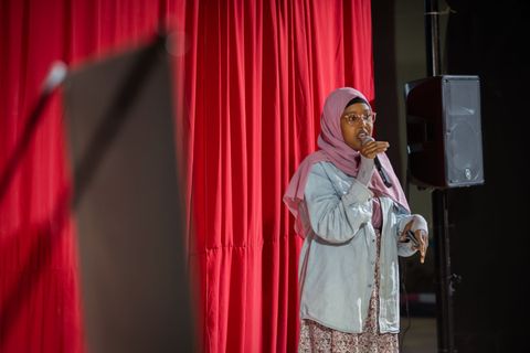 Performer at the open mic