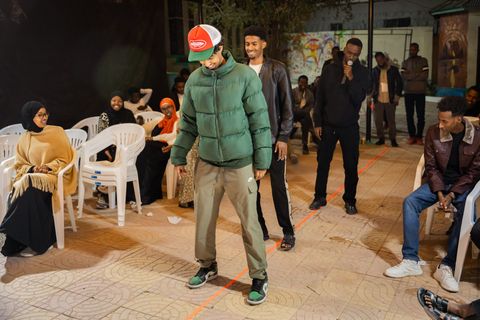 Performance in the middle of the audience