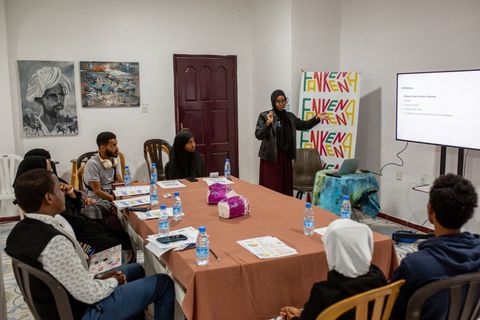 Participants at the Ayan Saed visual art workshop